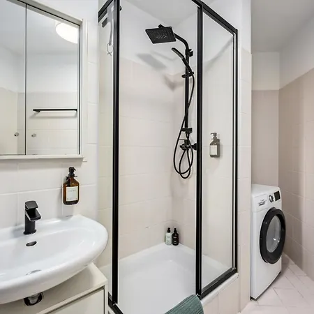 Traber Kaffee Terrasse & Parken * Leipzig