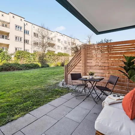 Traber Kaffee Terrasse & Parken *